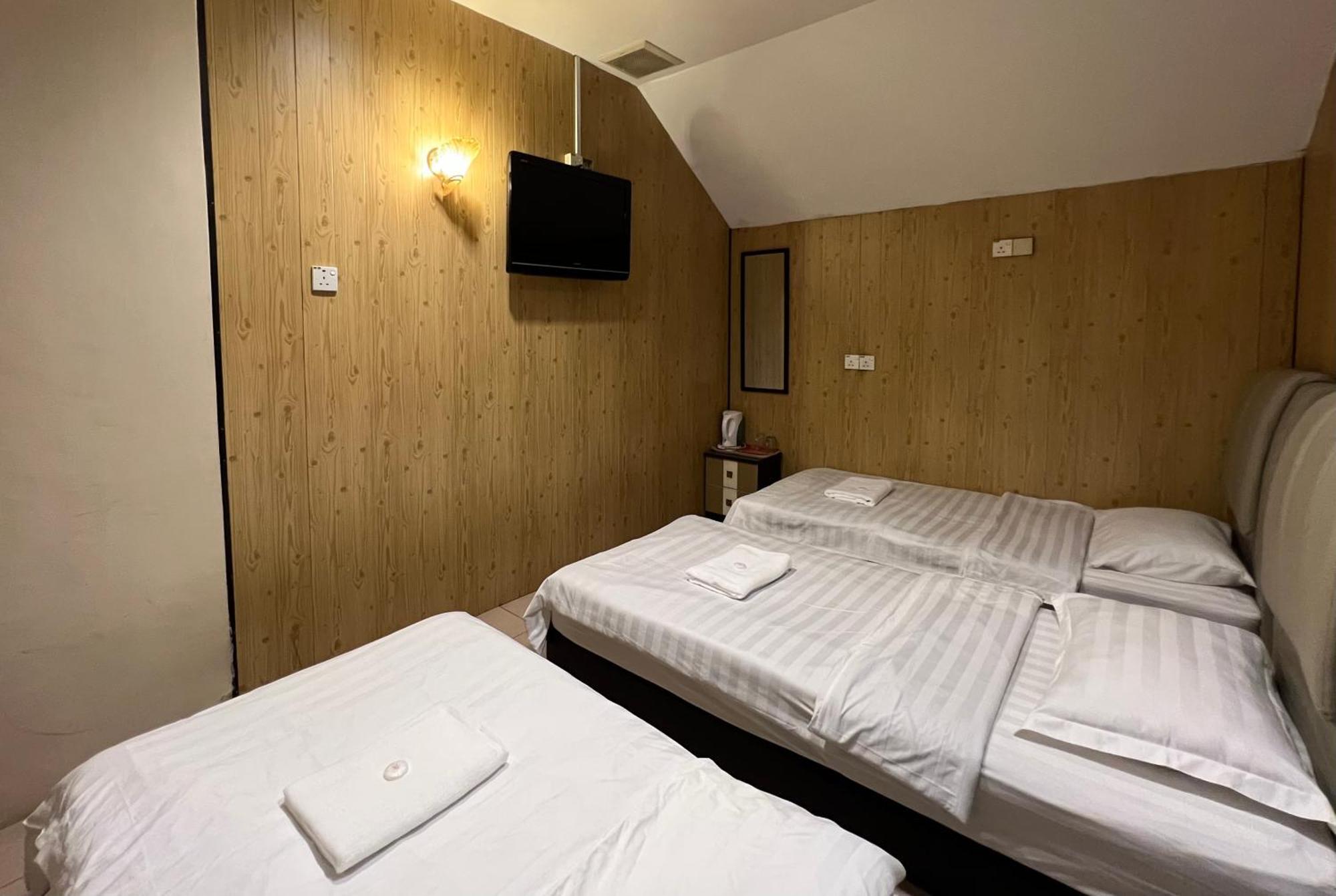 Pekan Budget Hotel Exterior foto
