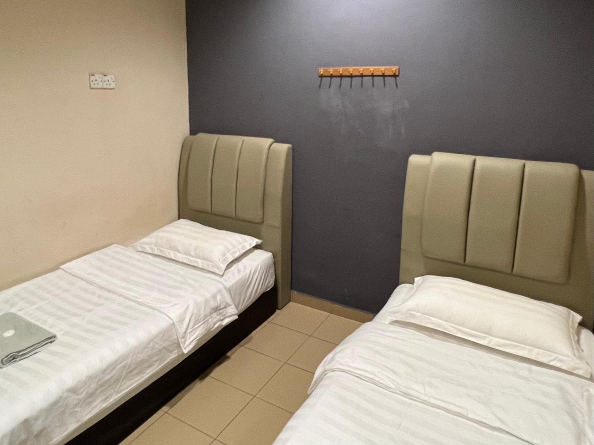 Pekan Budget Hotel Exterior foto